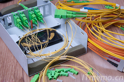 光纤是网线的一种吗 光纤跟网线有什么区别